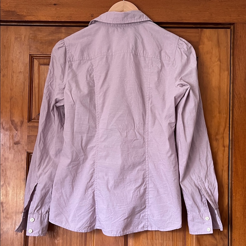 Banana Republic Women's fitted Button Down Shirt - Light Purple